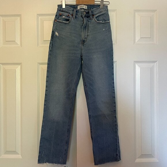 Abercrombie & Fitch Ultra High Rise Ankle Straight Jeans – Curve Love – Size 24 - Picture 1 of 4